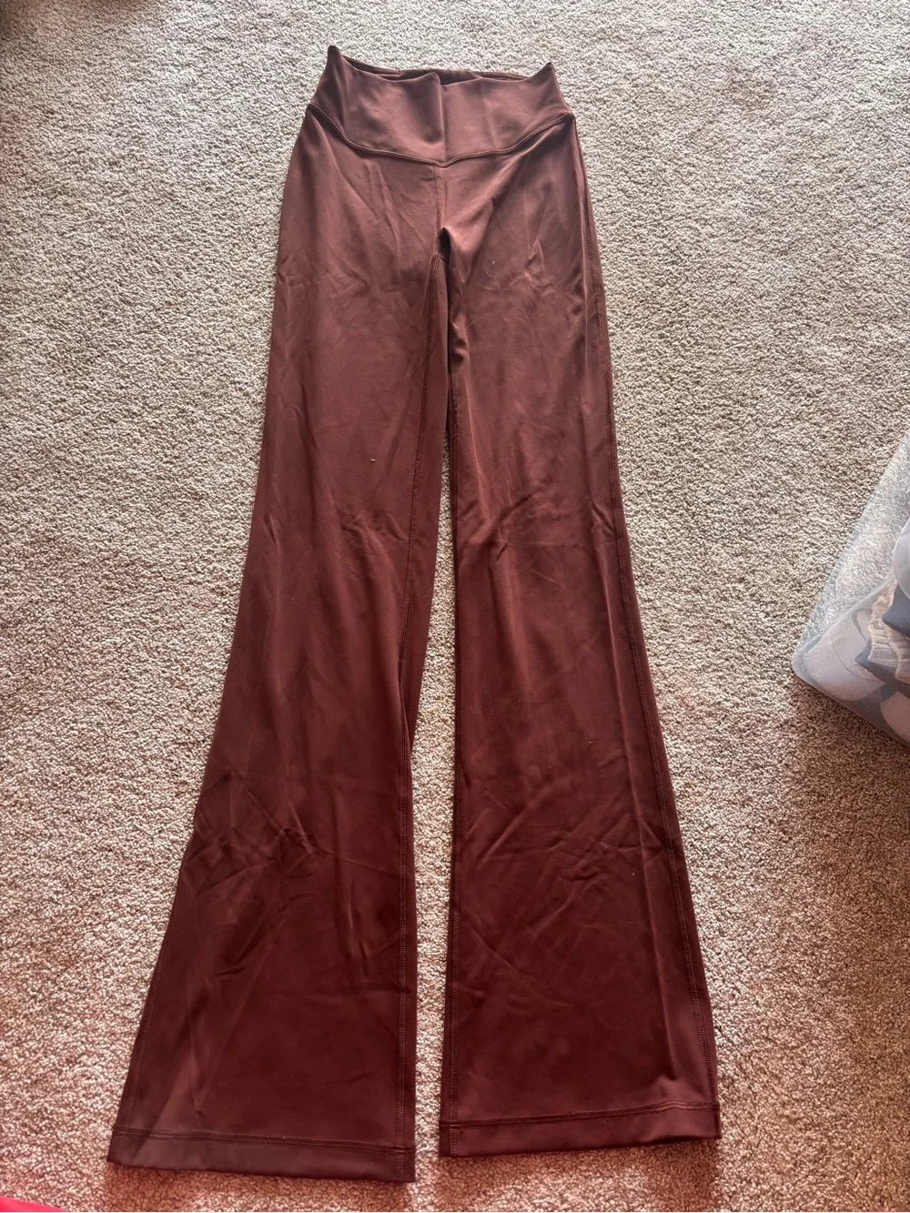 Lululemon yoga pants